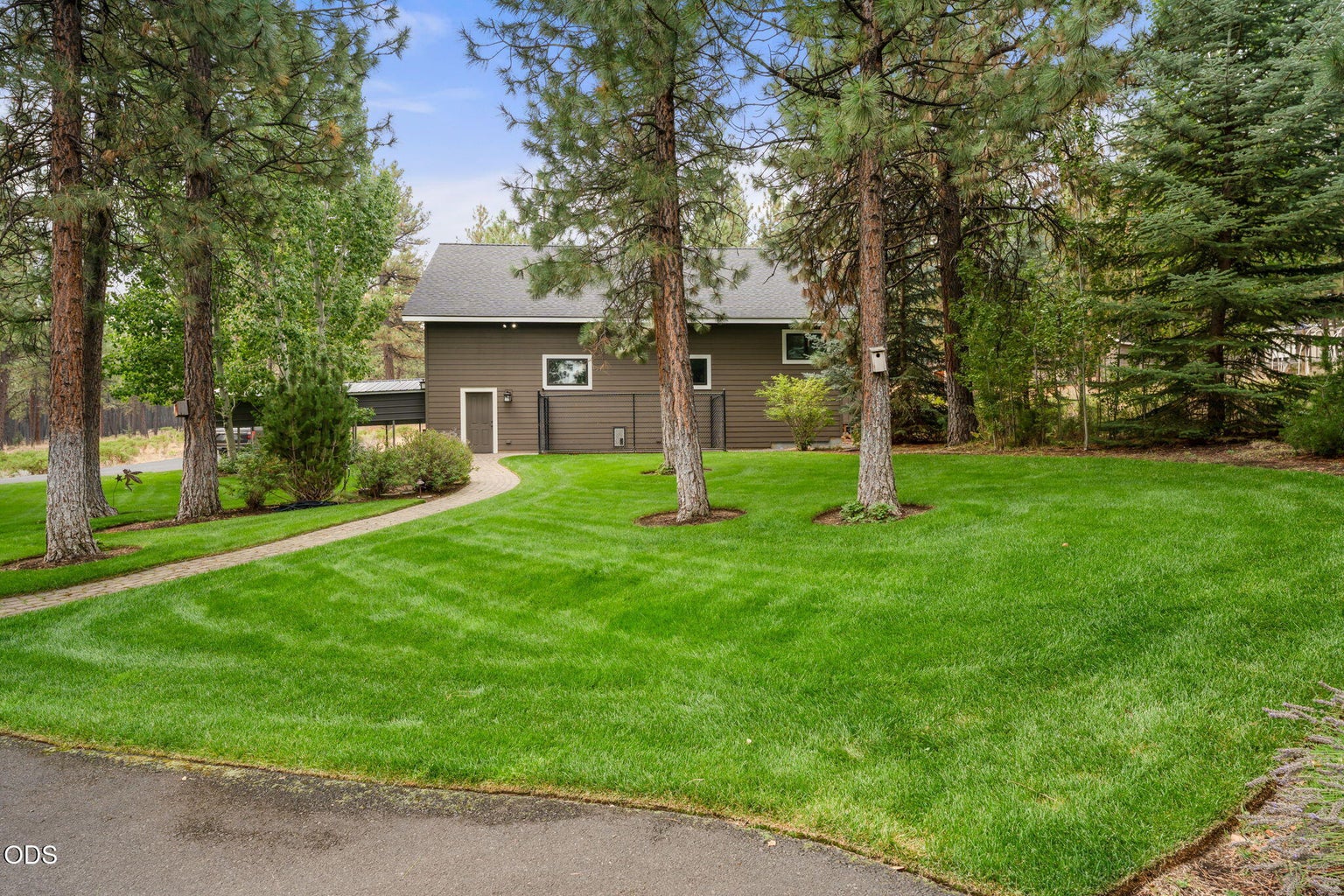 Photo of 14880 Chickaree Lane 45 of 116