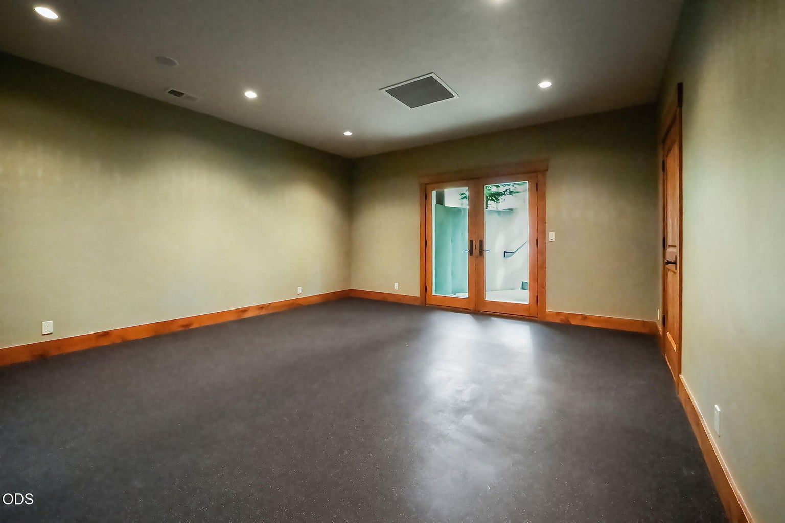 Photo of 14880 Chickaree Lane 104 of 116