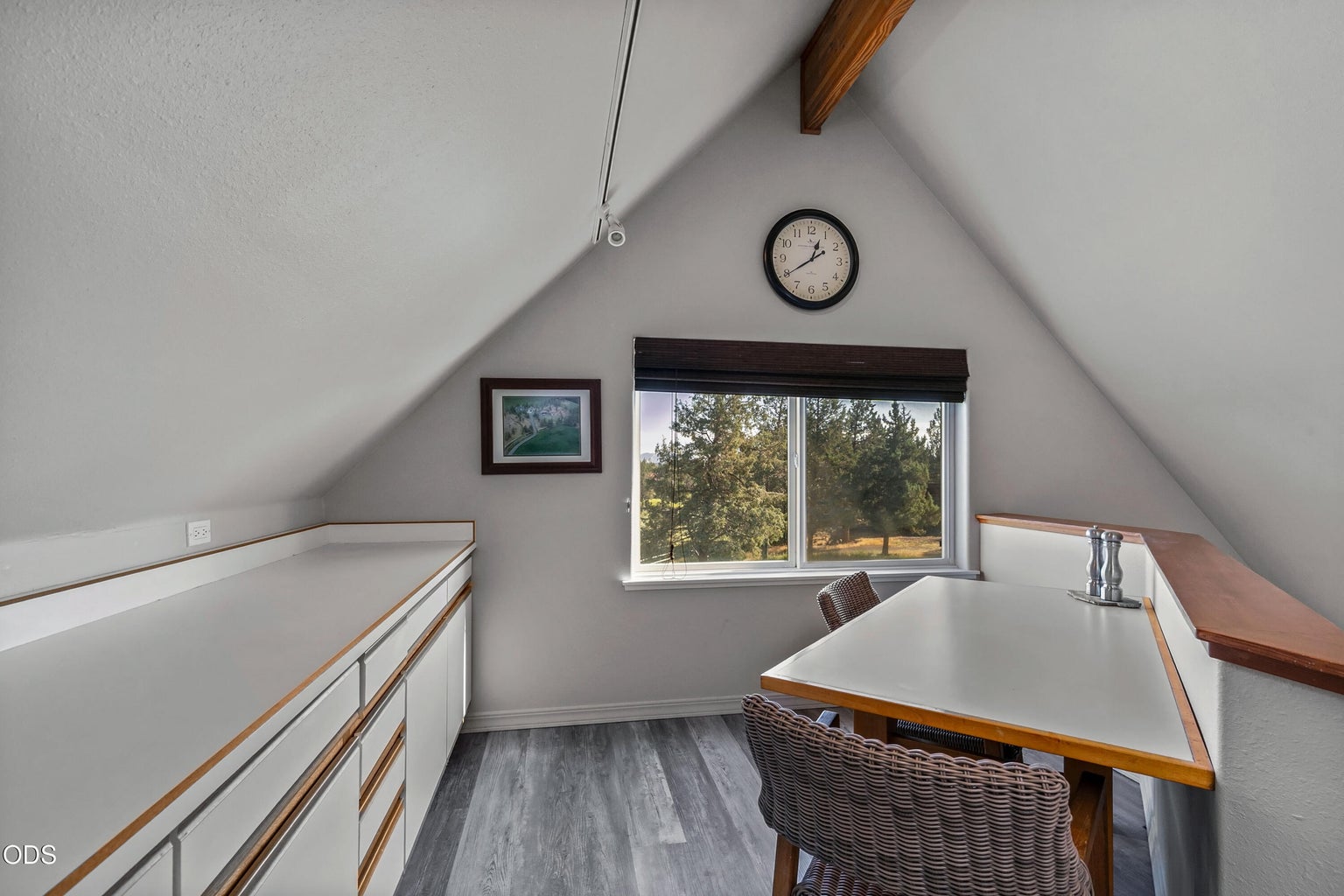 Photo of 6105 NW Kingwood Avenue 72 of 94