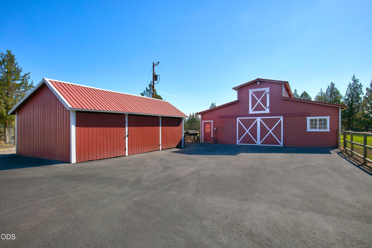 Photo of 6105 NW Kingwood Avenue 77 of 94