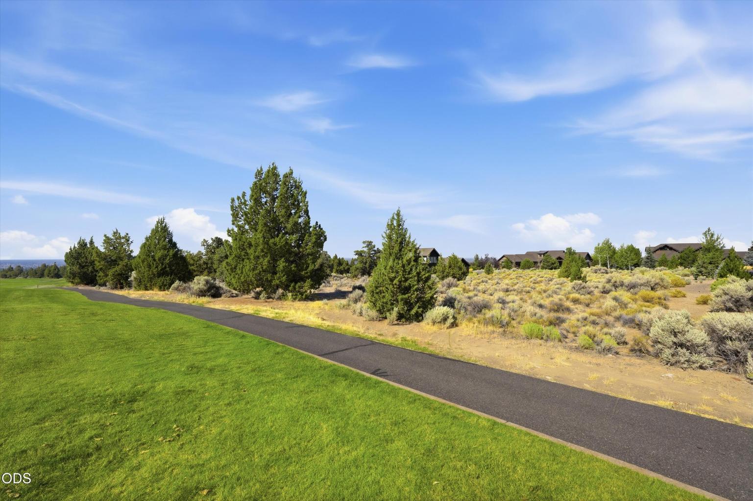 Photo of 15761 SW Brasada Ranch Road 2 of 30