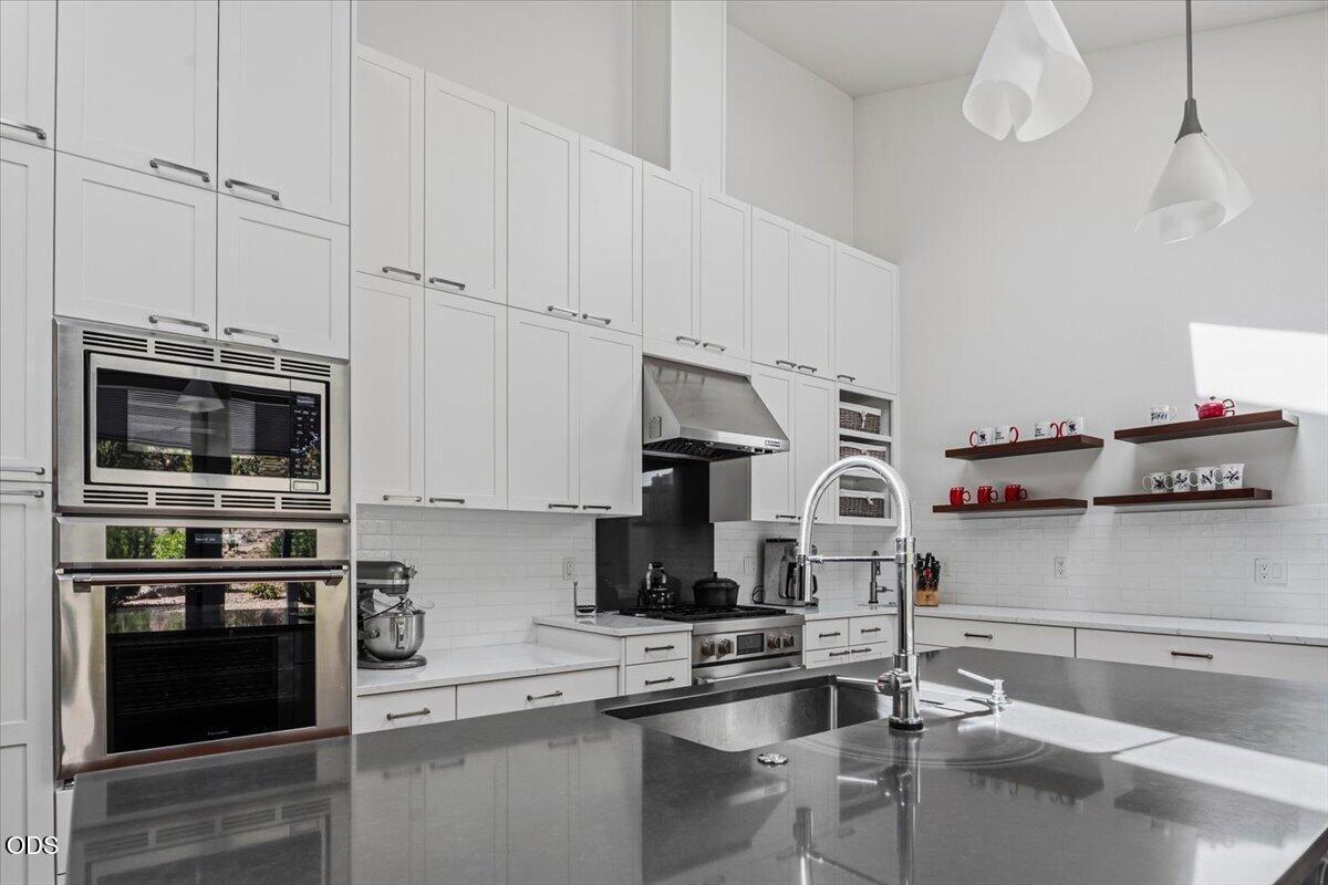 Photo of 14407 SW Spirit Rock Drive 35 of 76