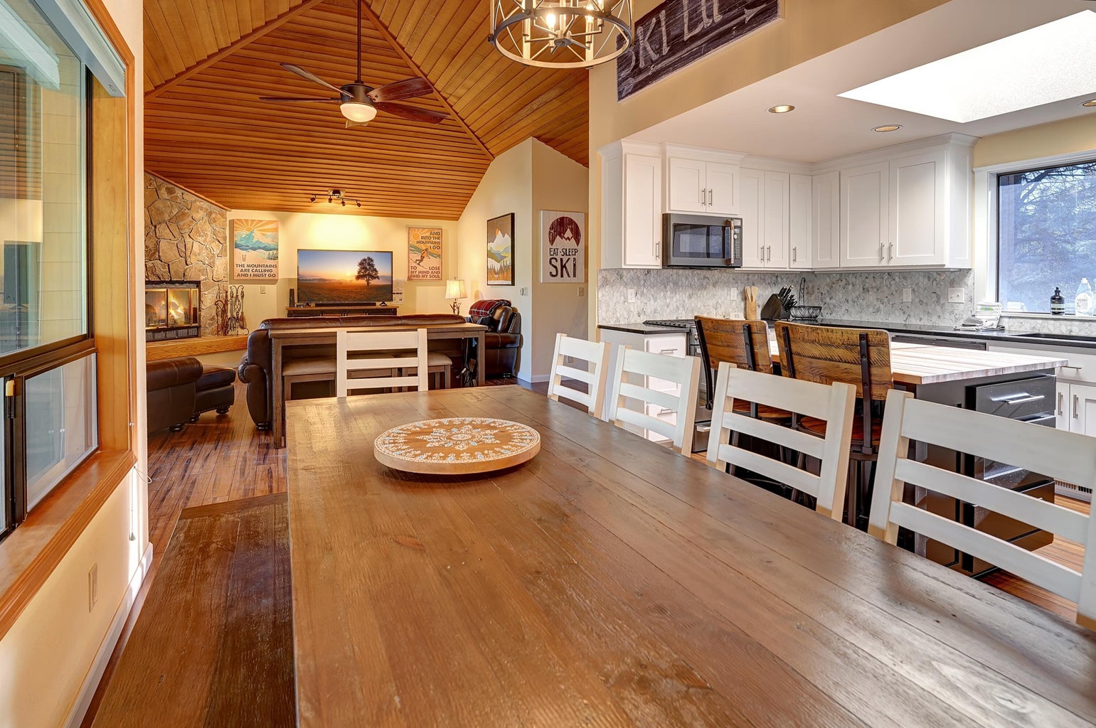 Dining Area with Vaulted Ceilings & Seating for 8