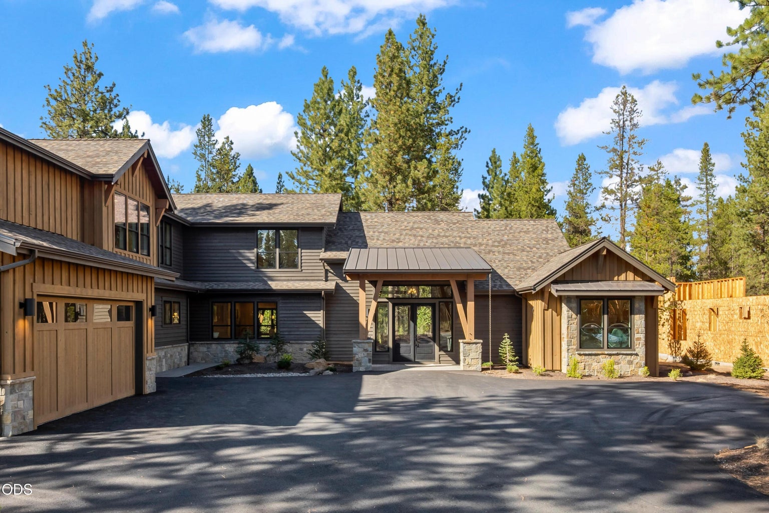 Photo of 17751 Preservation Loop 2 of 37