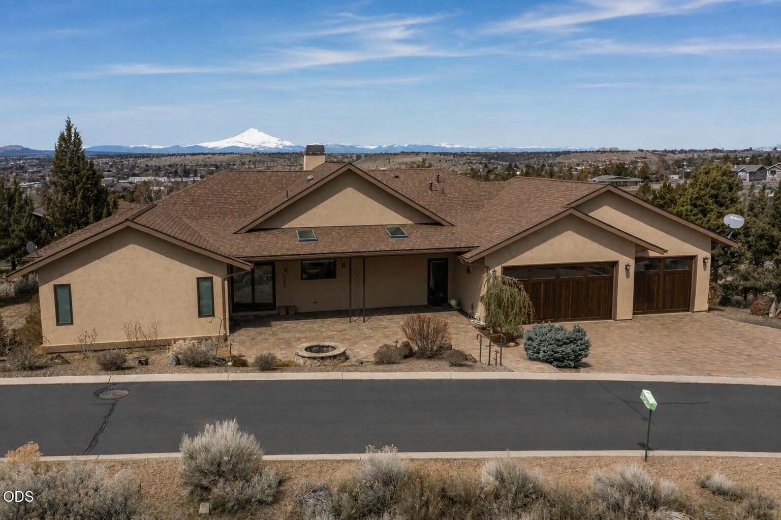 Photo of 373 SE Manzanita Drive 46 of 46