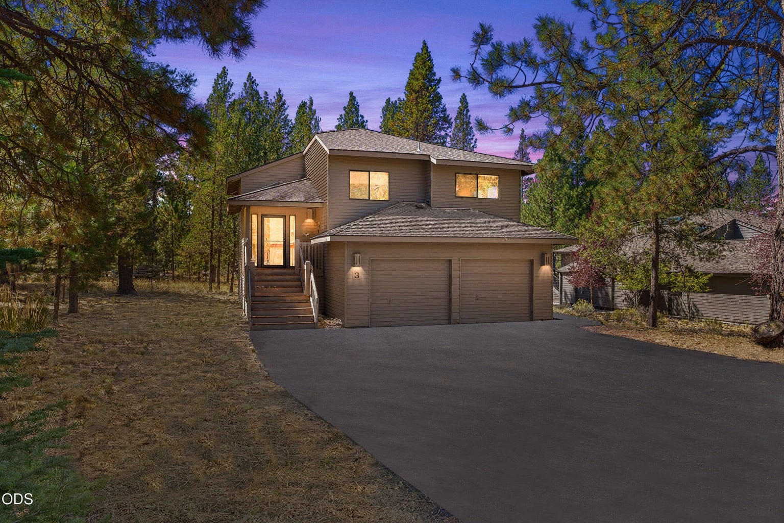 Photo of 17855 Lava Butte Lane 1 of 43