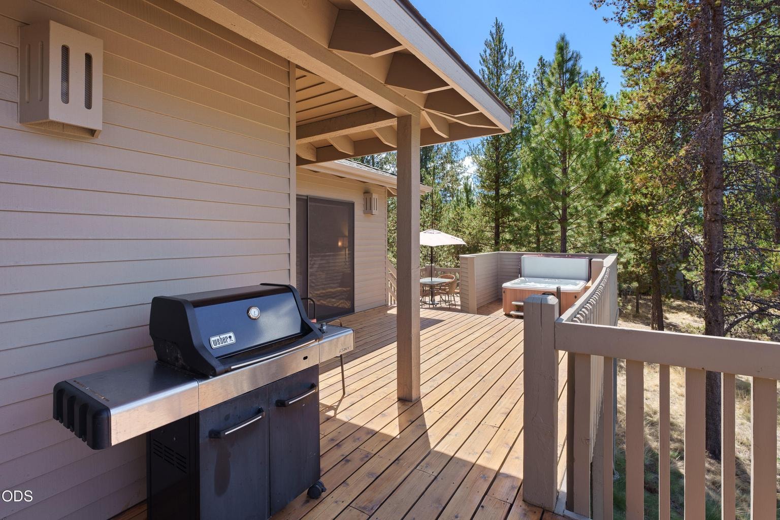Photo of 17855 Lava Butte Lane 27 of 43