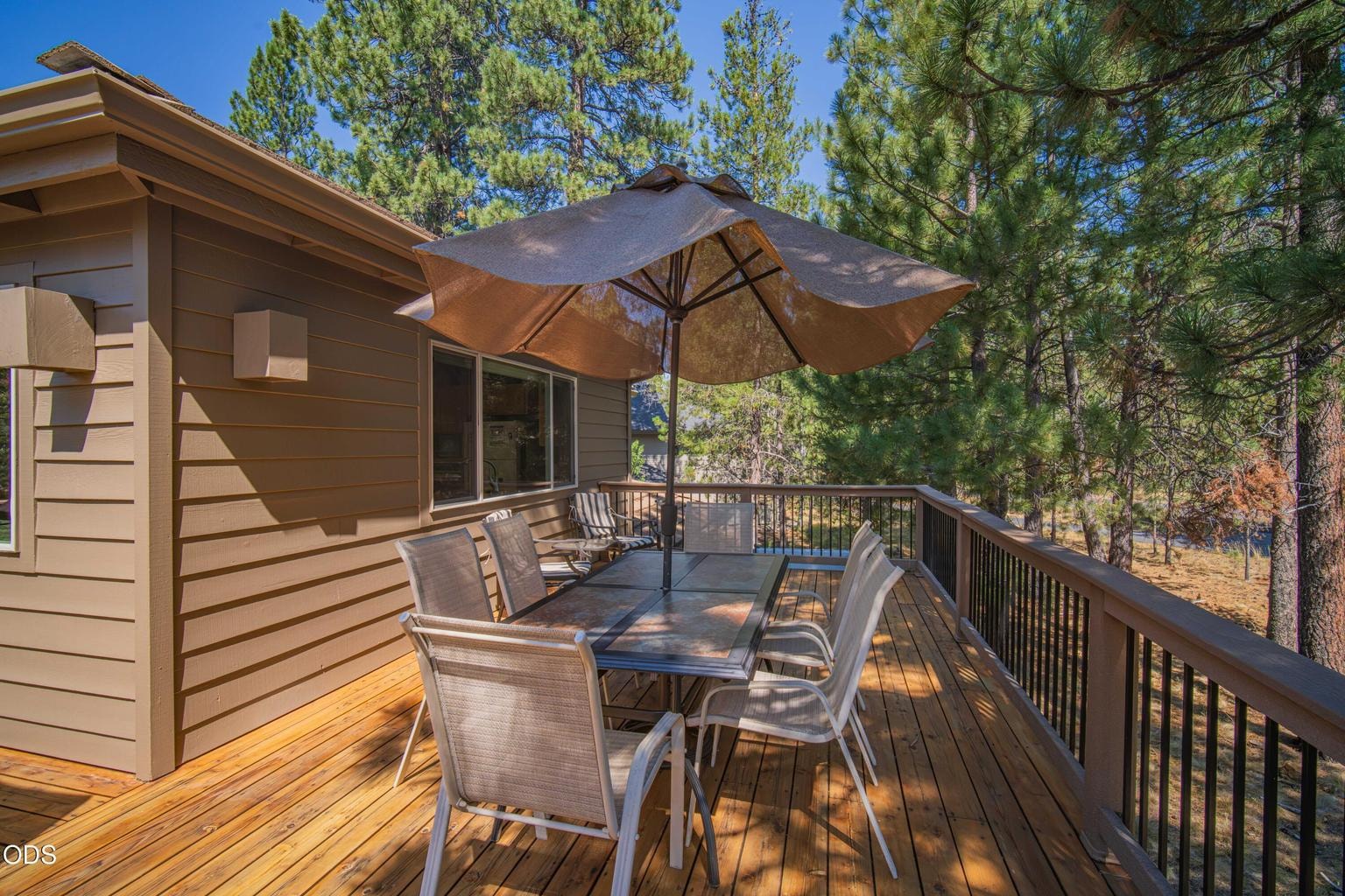 Enjoy morning coffee, dinner outside or a quiet afternoon surrounded by Sunriver's signature forest setting.