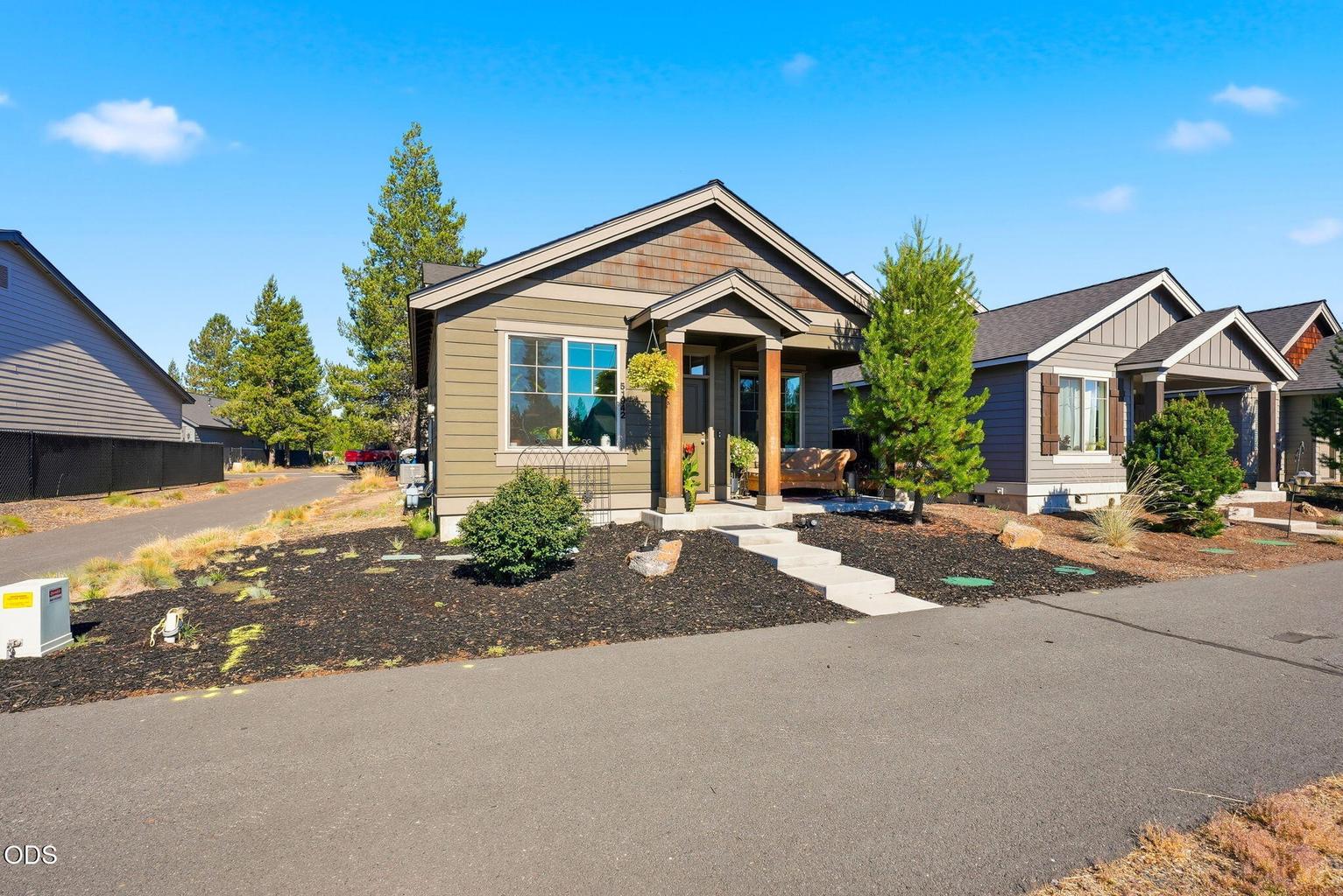 Photo of 51942 Lumberman Lane 1 of 35
