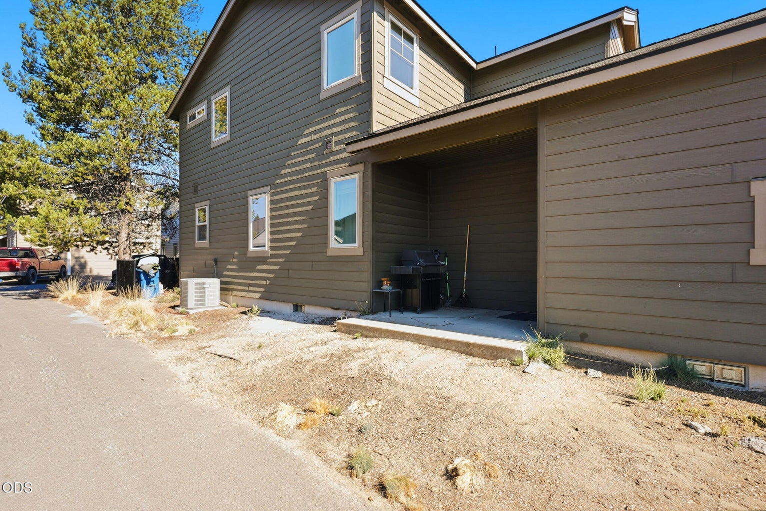 Photo of 51942 Lumberman Lane 32 of 35