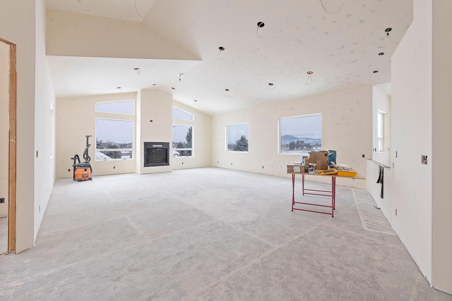 Photo of 3248 NE Yellowpine Road 16 of 62