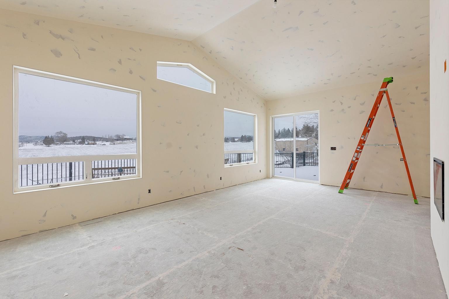Photo of 3248 NE Yellowpine Road 22 of 62
