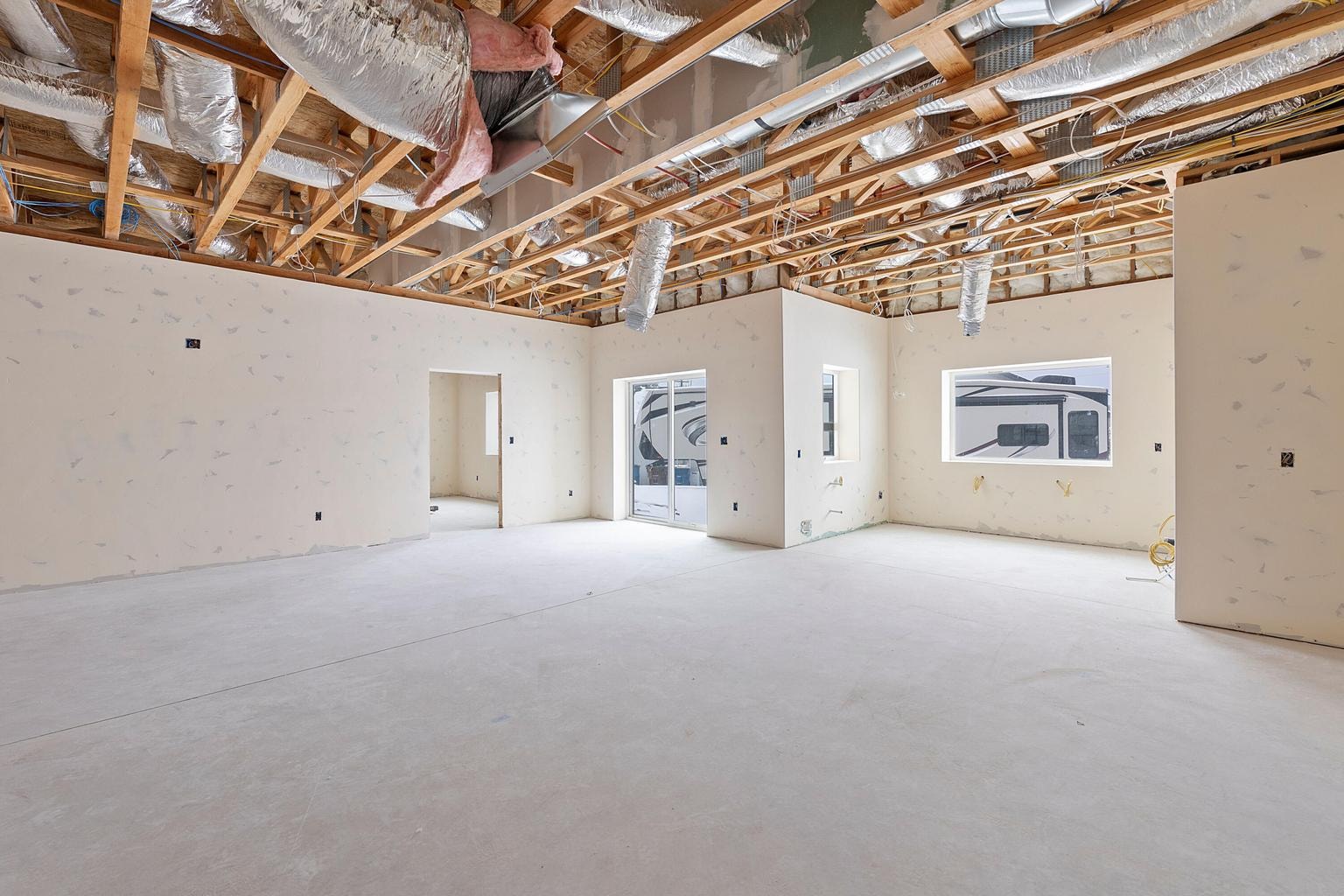 Photo of 3248 NE Yellowpine Road 27 of 62