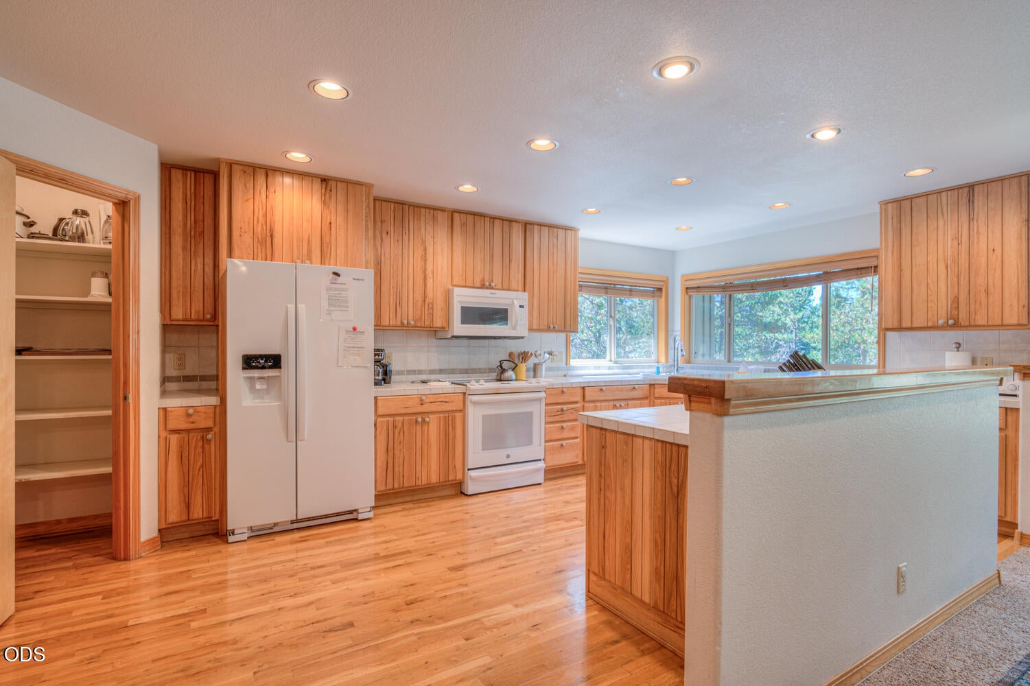 Photo of 57864 Blue Grouse Lane 8 of 38