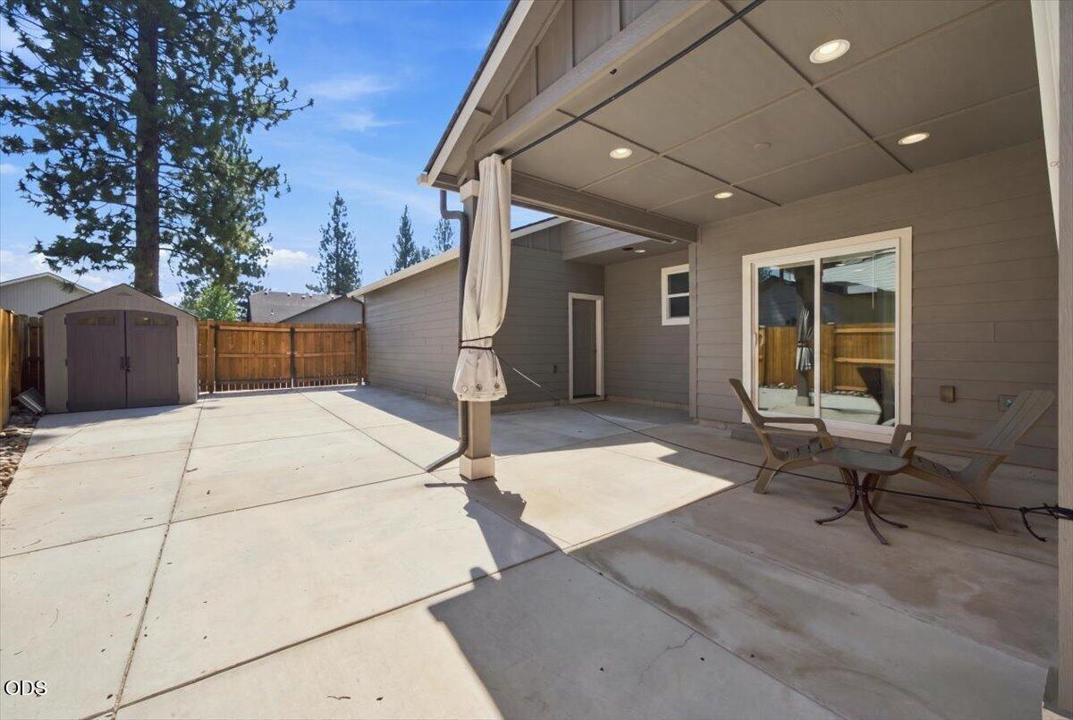 Photo of 642 N Willitts Street 45 of 55