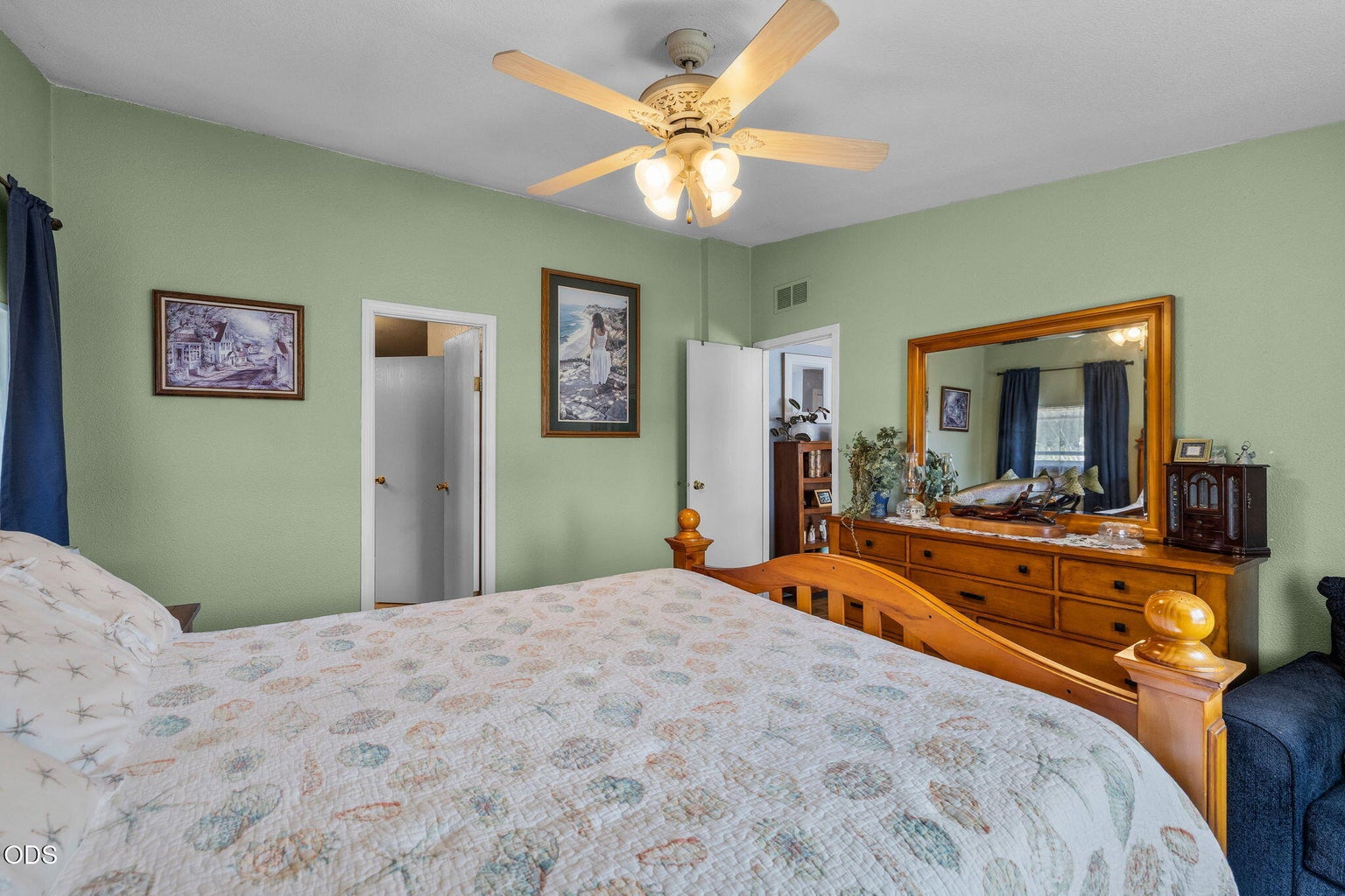 Photo of 2808 SW 25th Street 11 of 50