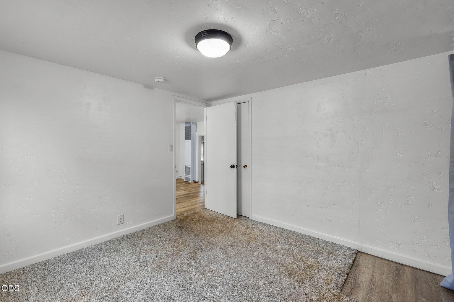 Photo of 673 NE Garner Street 12 of 35
