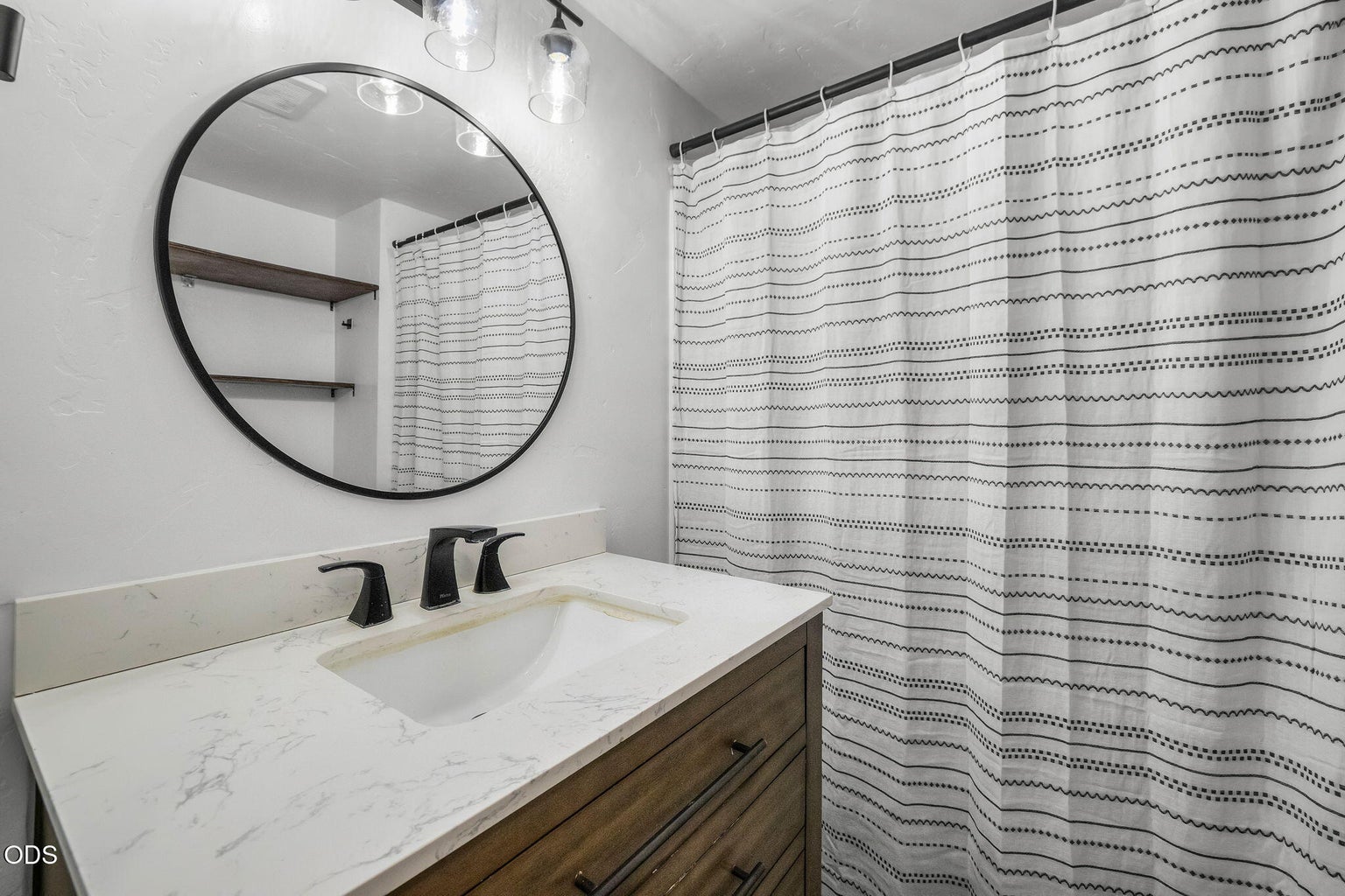 Photo of 673 NE Garner Street 22 of 35