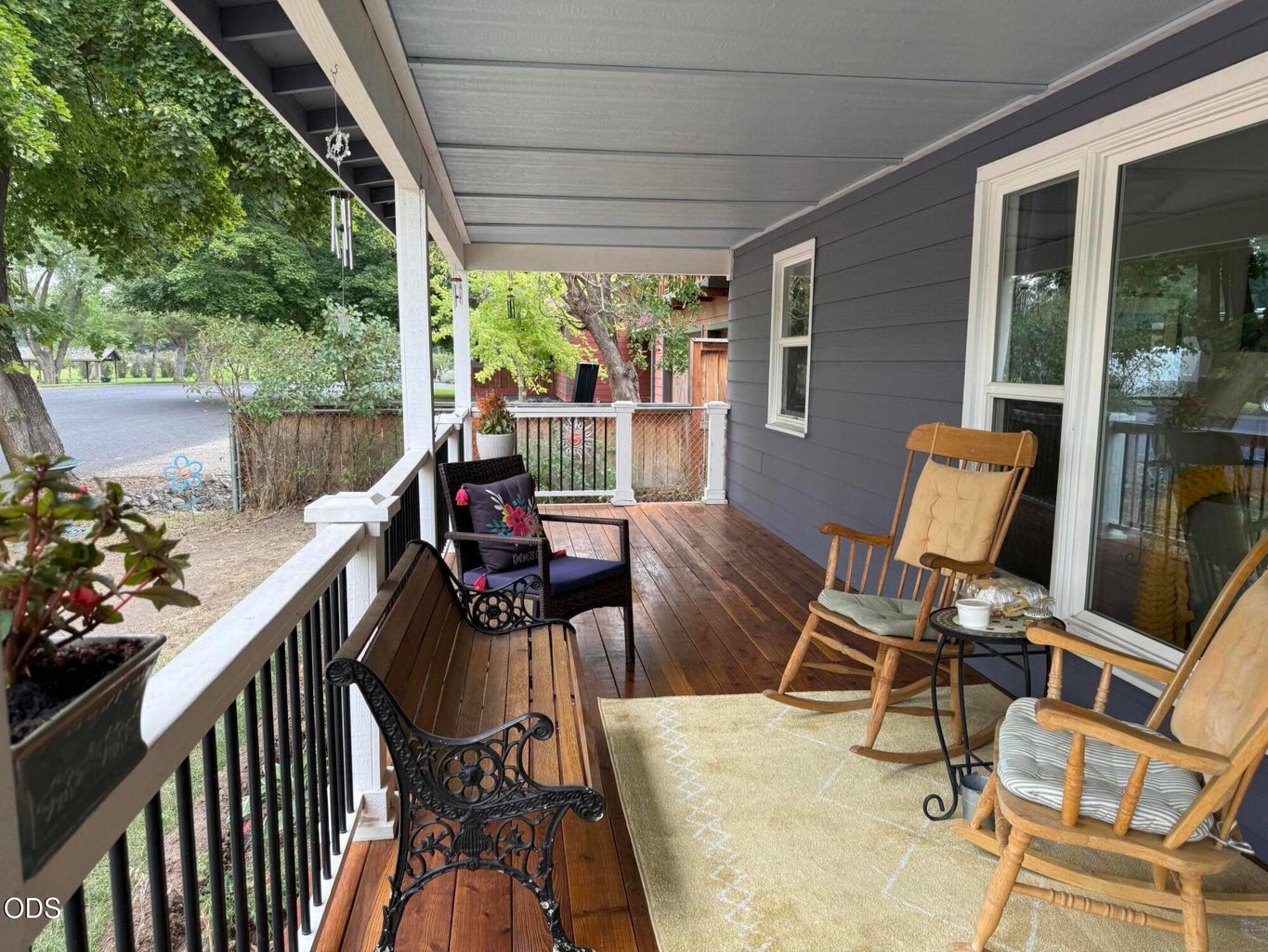 Photo of 748 NE 4th Street 21 of 28