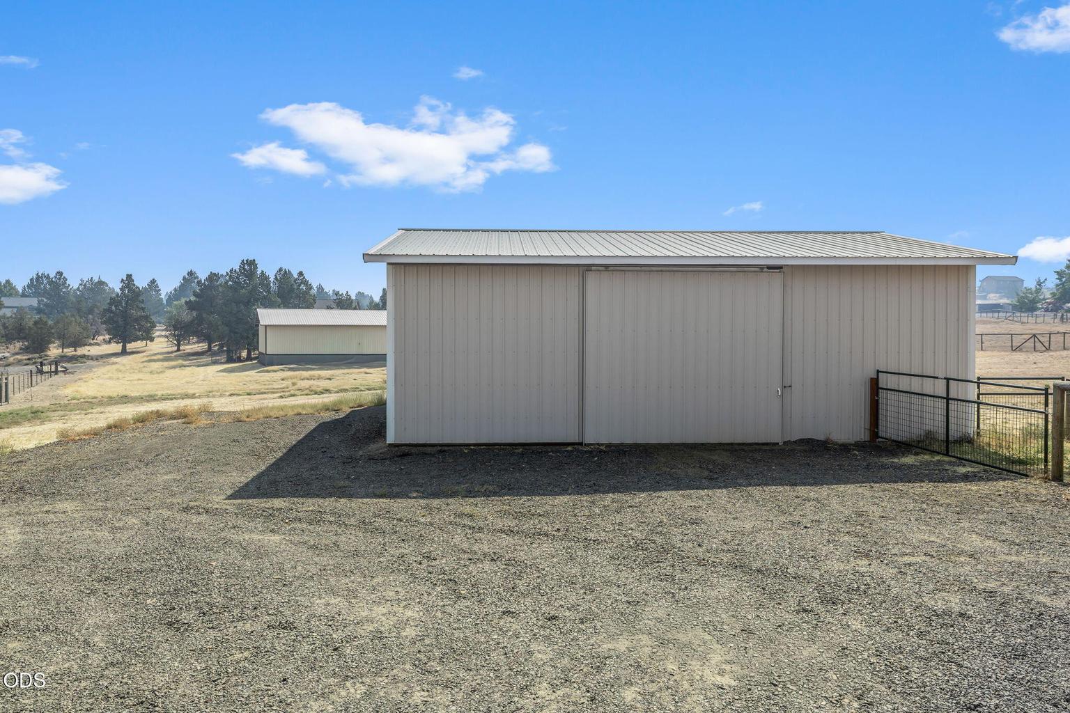 Photo of 2085 SE Sagebrush Drive 42 of 52