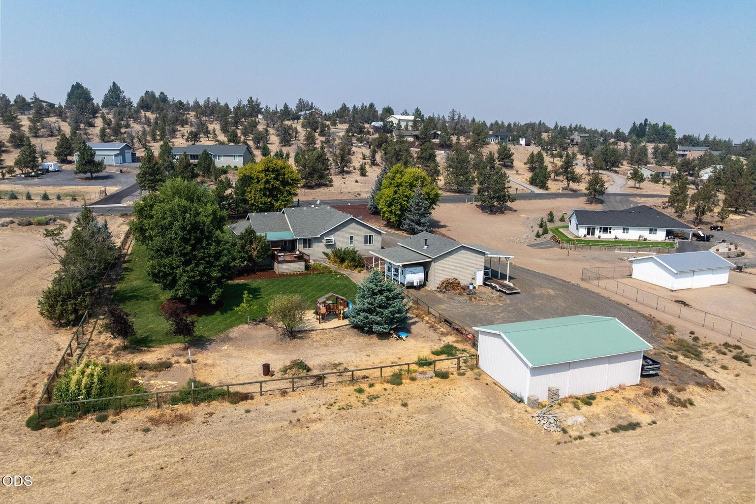 Photo of 2085 SE Sagebrush Drive 46 of 52
