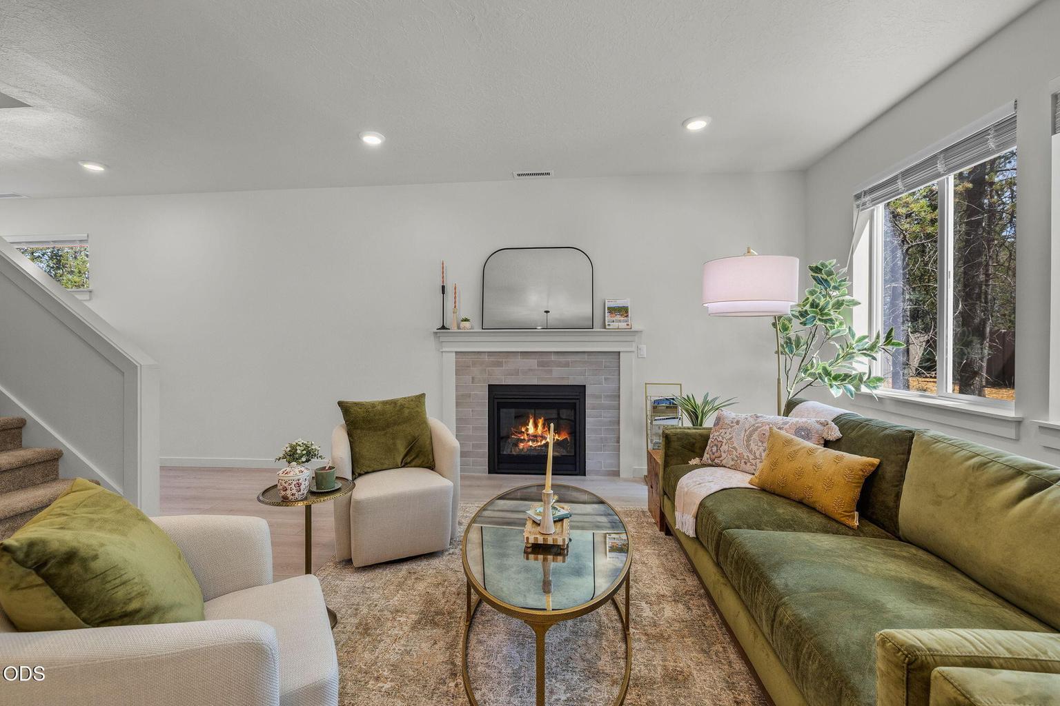 Photo of 16682 Neil Court 16 of 68