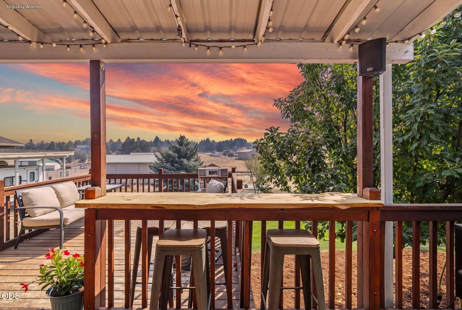 Photo of 2085 SE Sagebrush Drive 27 of 52