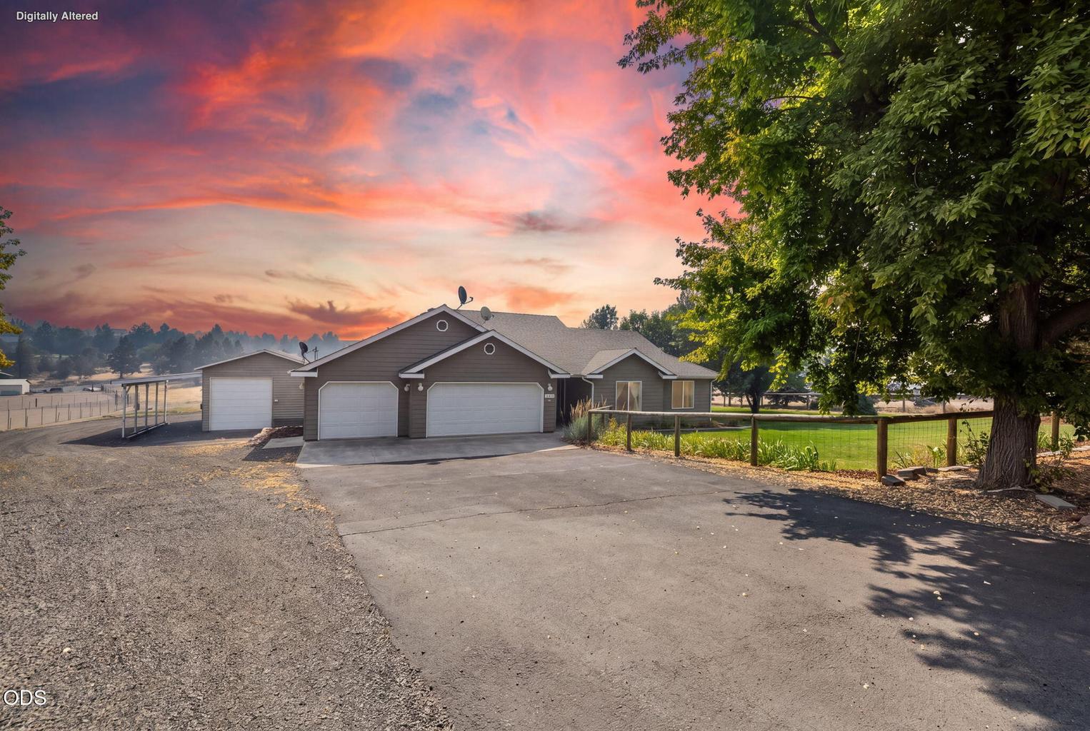Photo of 2085 SE Sagebrush Drive 52 of 52