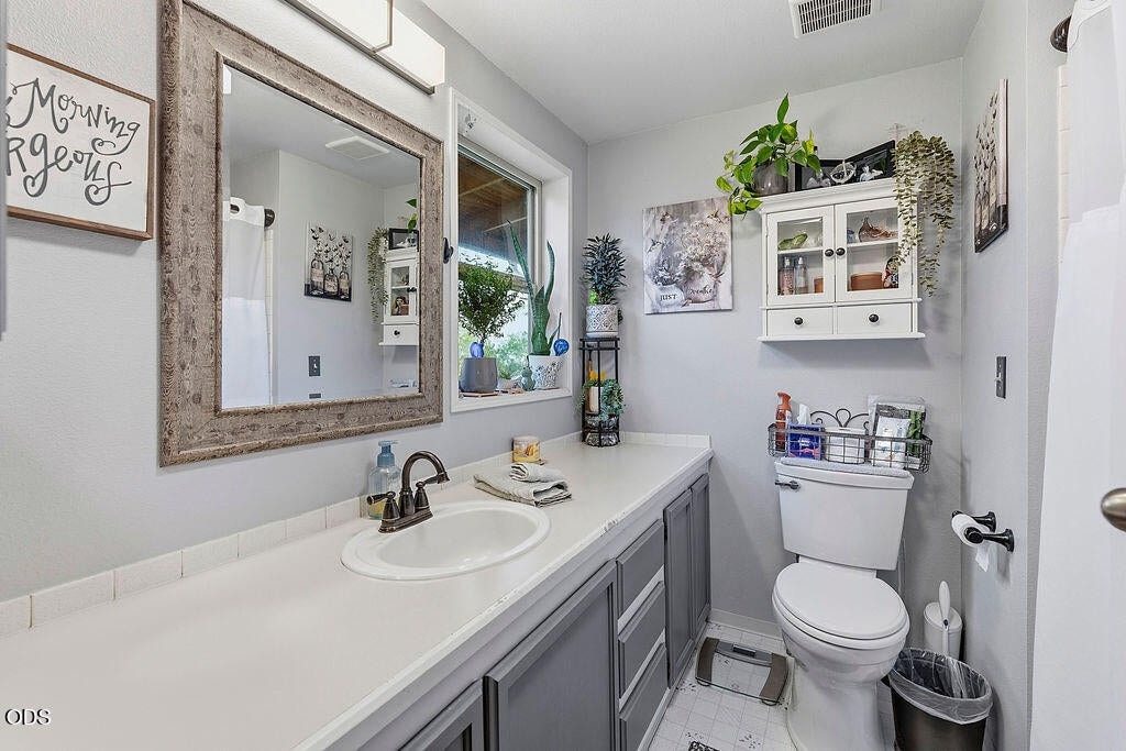 Photo of 15491 SE Paiute 15 of 39