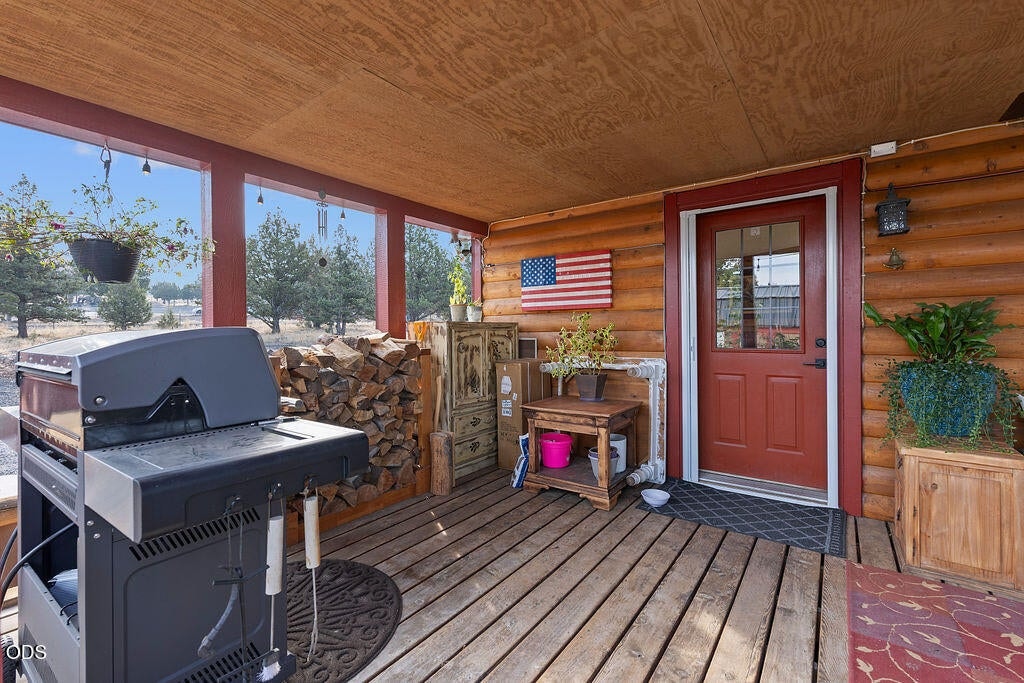 Photo of 15491 SE Paiute 4 of 39