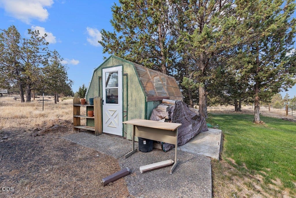 Photo of 15491 SE Paiute 28 of 39
