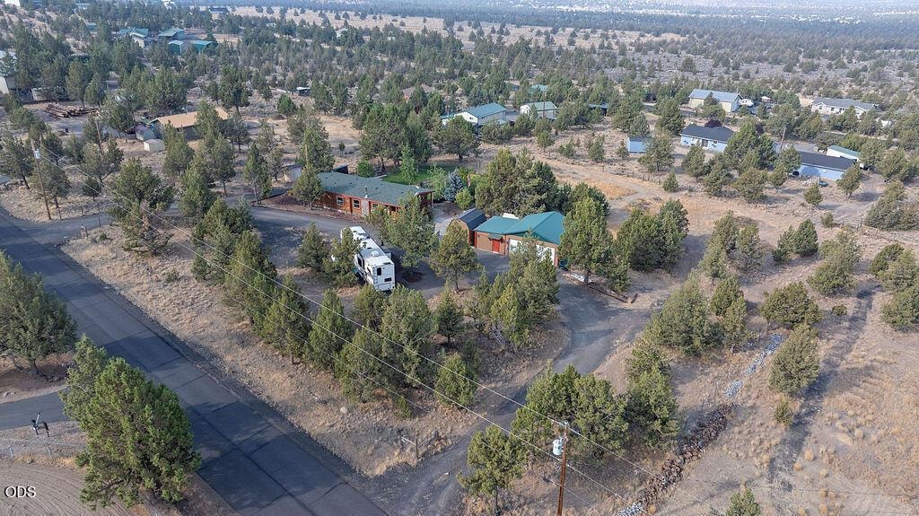 Photo of 15491 SE Paiute 35 of 39