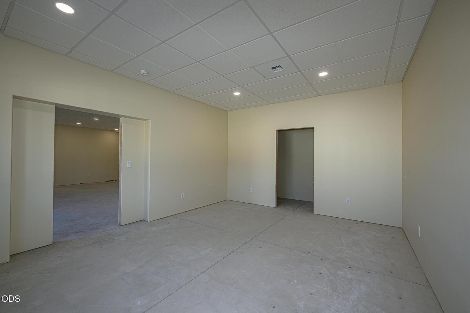 Photo of 3248 NE Yellowpine Road 41 of 62