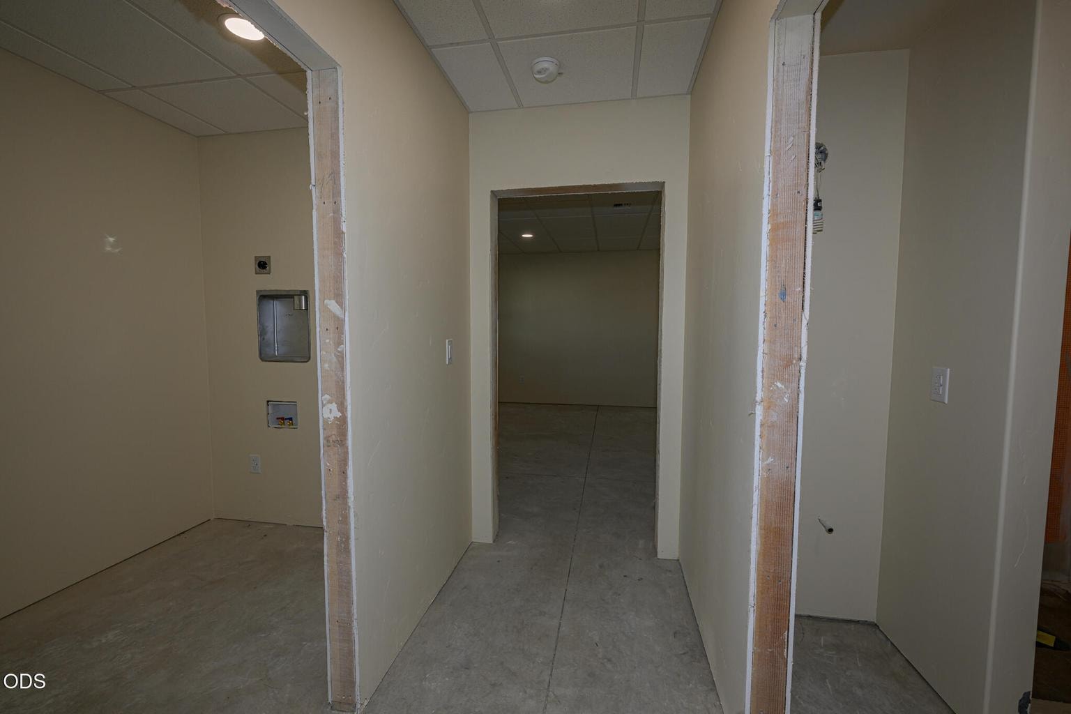 Photo of 3248 NE Yellowpine Road 43 of 62