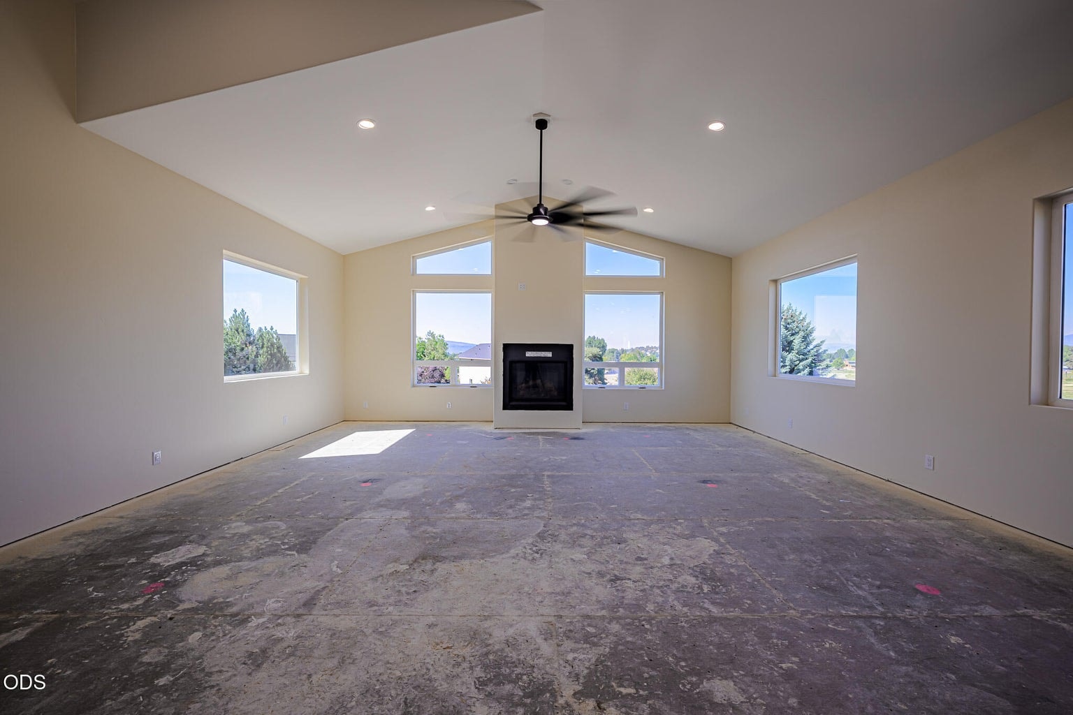 Photo of 3248 NE Yellowpine Road 9 of 62