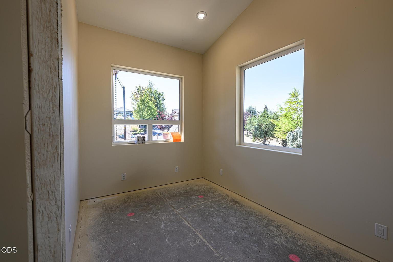 Photo of 3248 NE Yellowpine Road 11 of 62