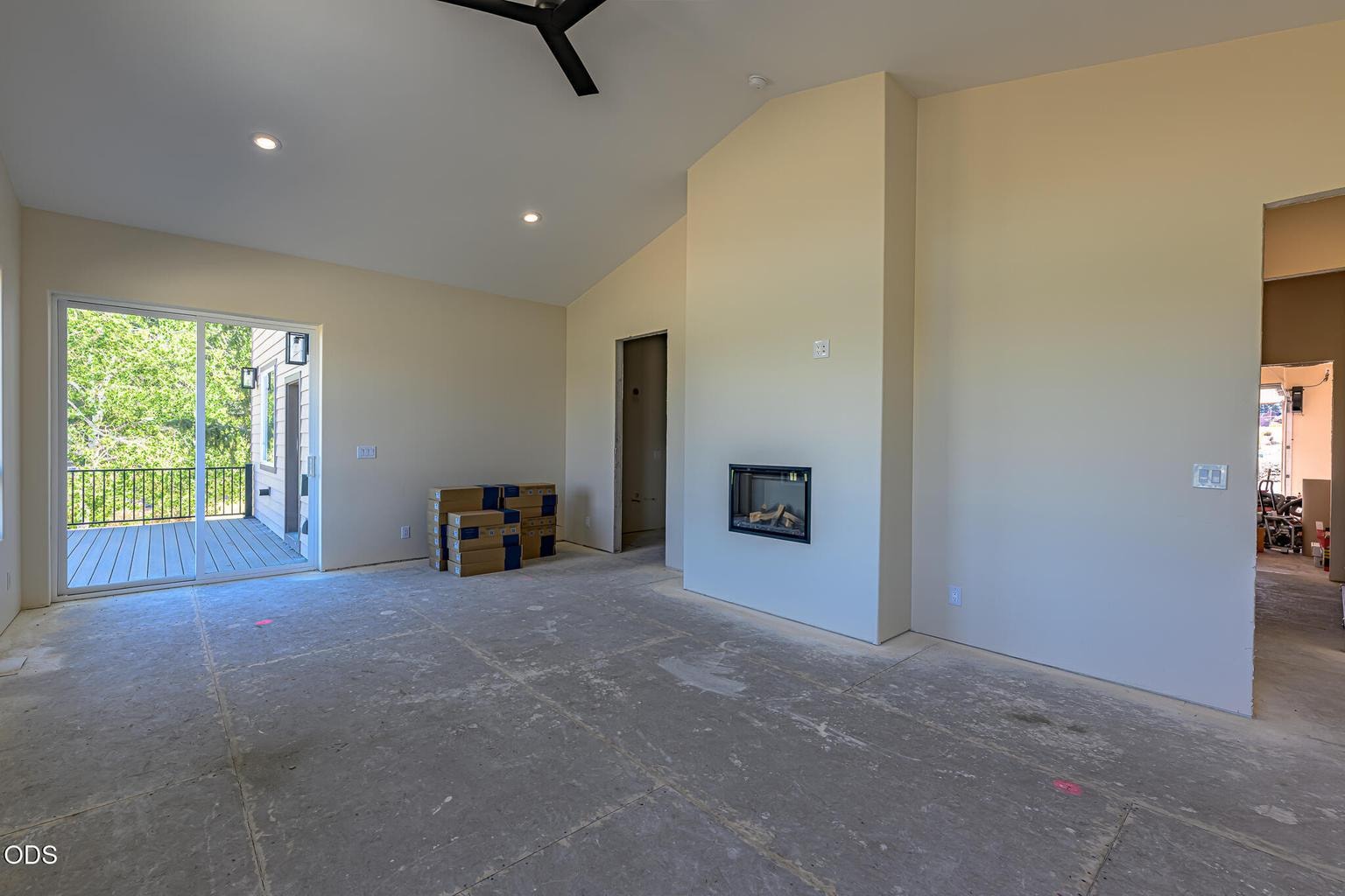 Photo of 3248 NE Yellowpine Road 51 of 62