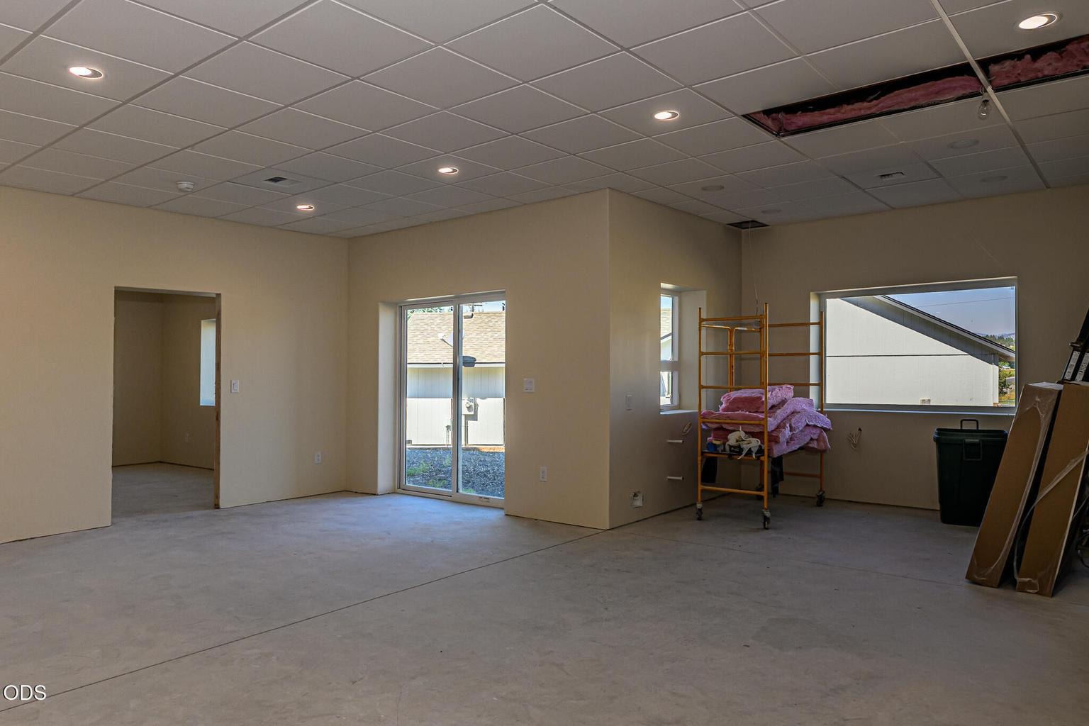 Photo of 3248 NE Yellowpine Road 59 of 62