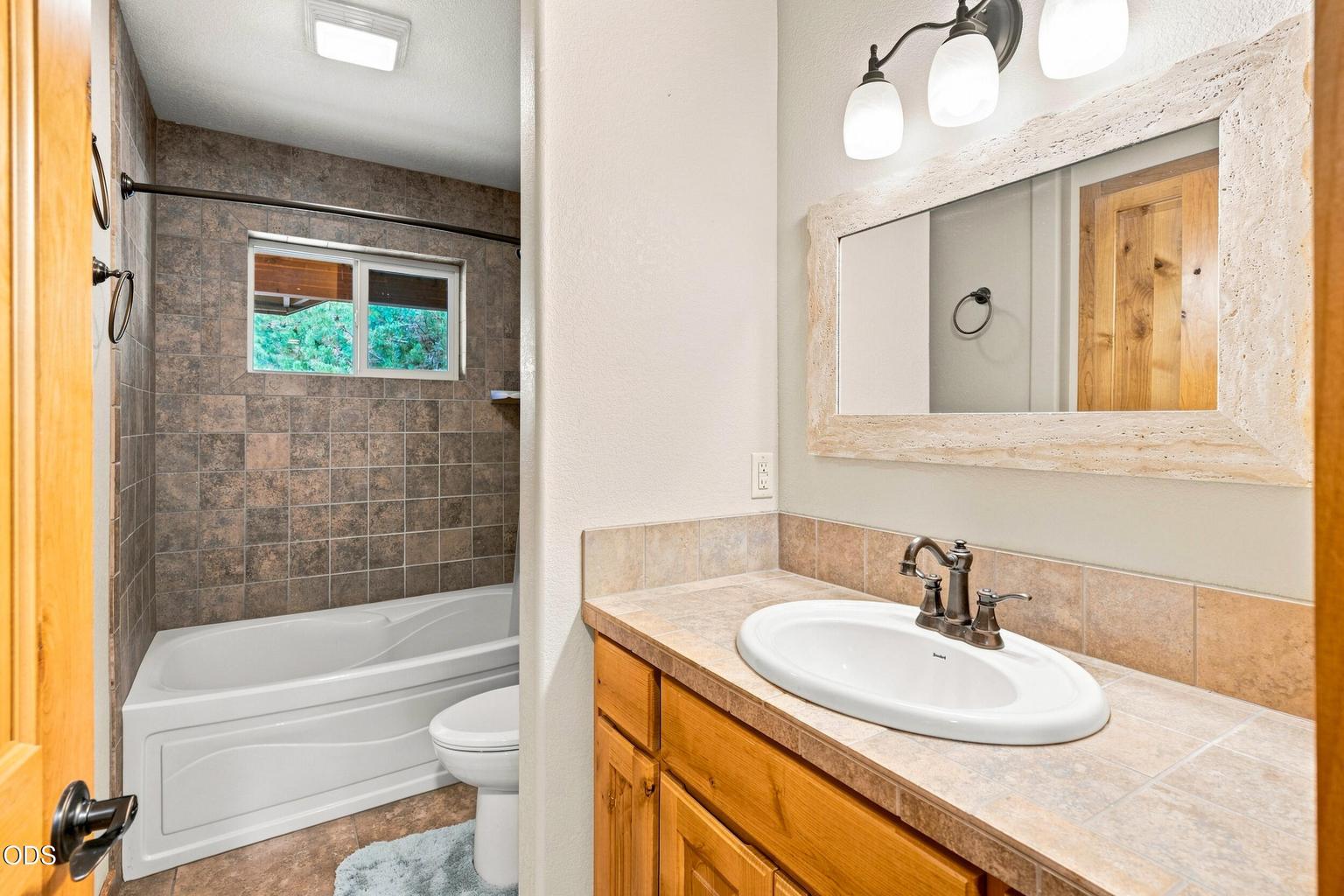 Guest Hall Bath