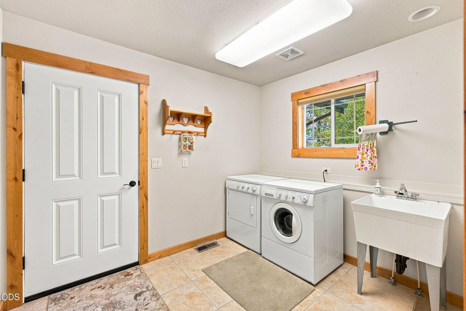 Large Laundry Room