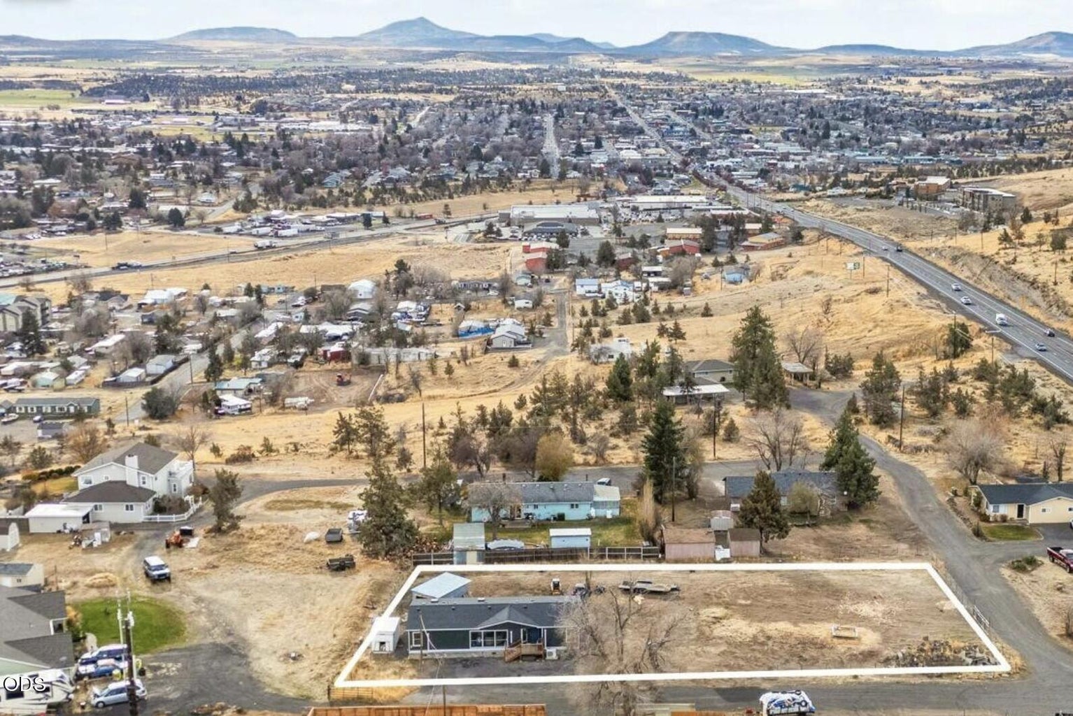 Photo of 101 NE Daisy Street 34 of 34