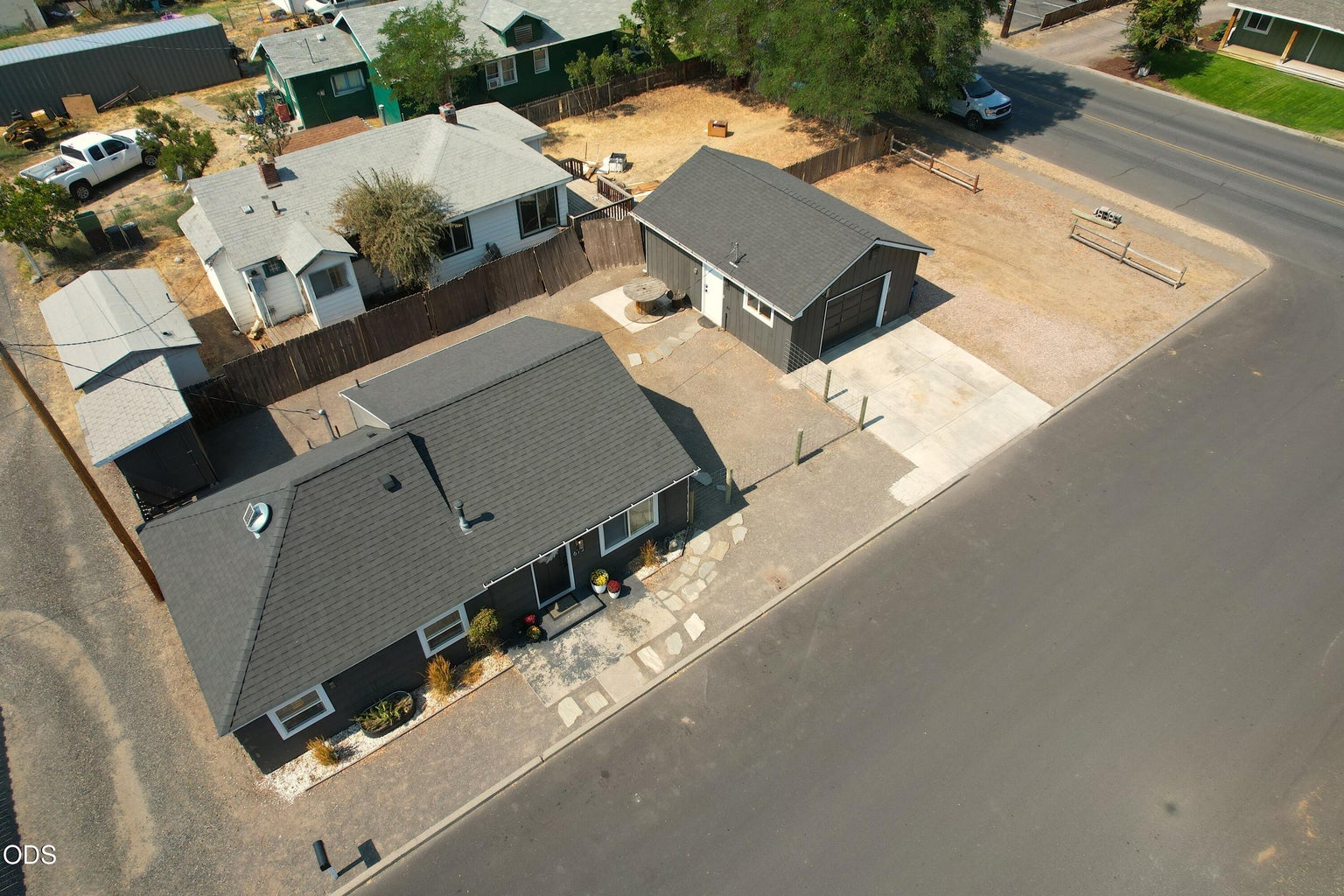 Photo of 673 NE Garner Street 35 of 35