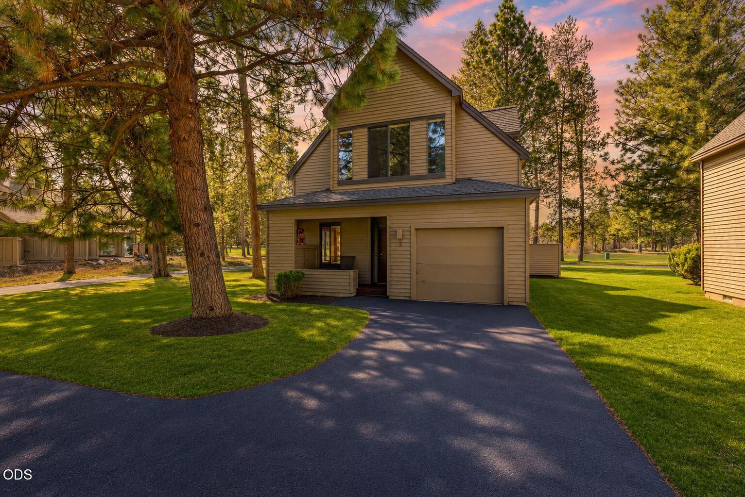 Photo of 57985 Silver Fir Circle 1 of 47