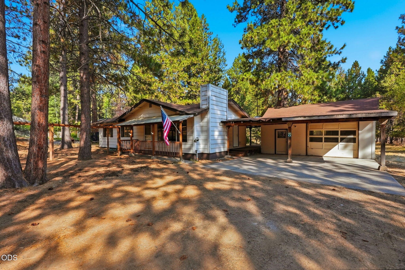 Photo of 19092 Shoshone Road 1 of 23