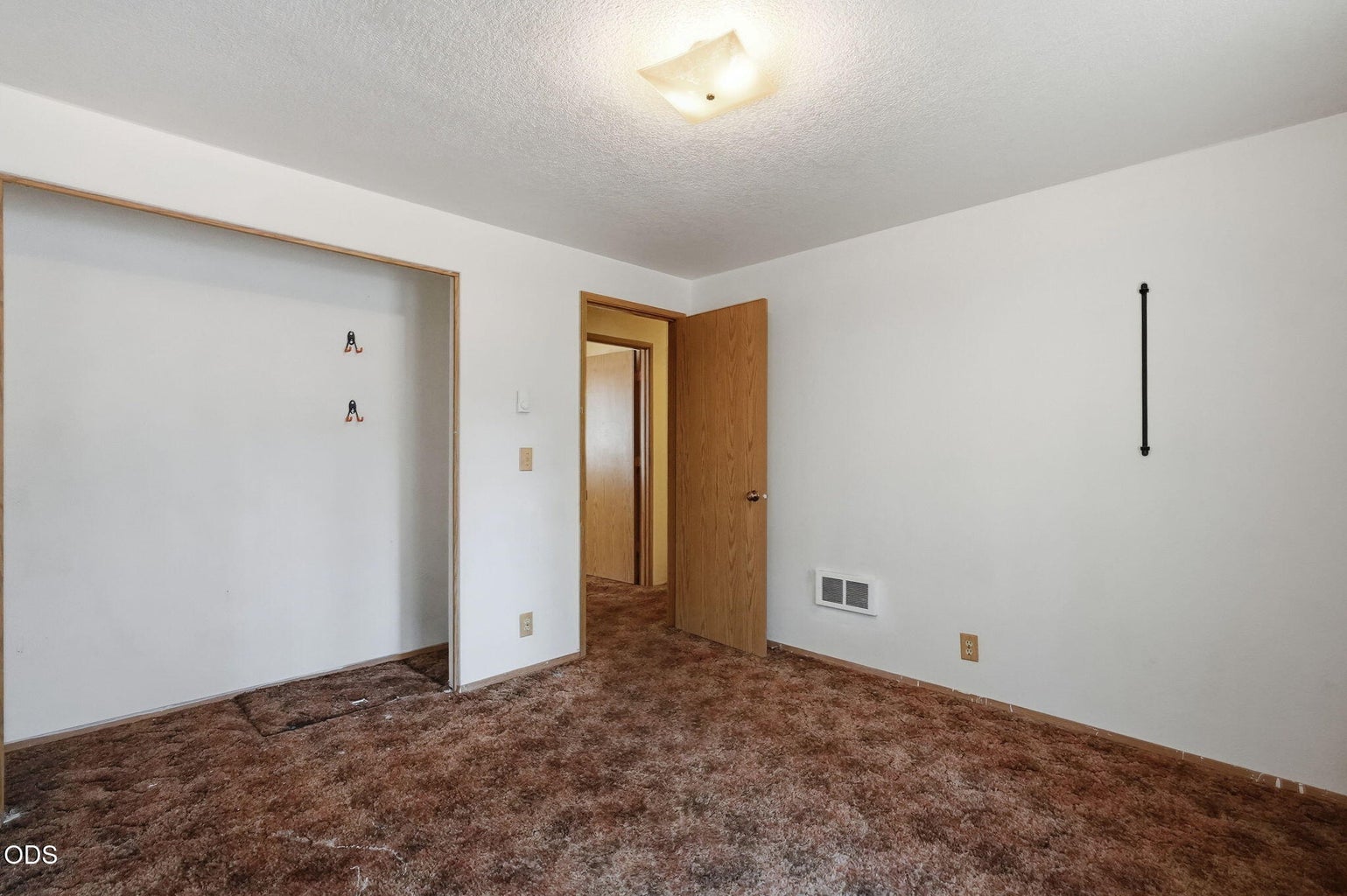 Photo of 19092 Shoshone Road 12 of 23