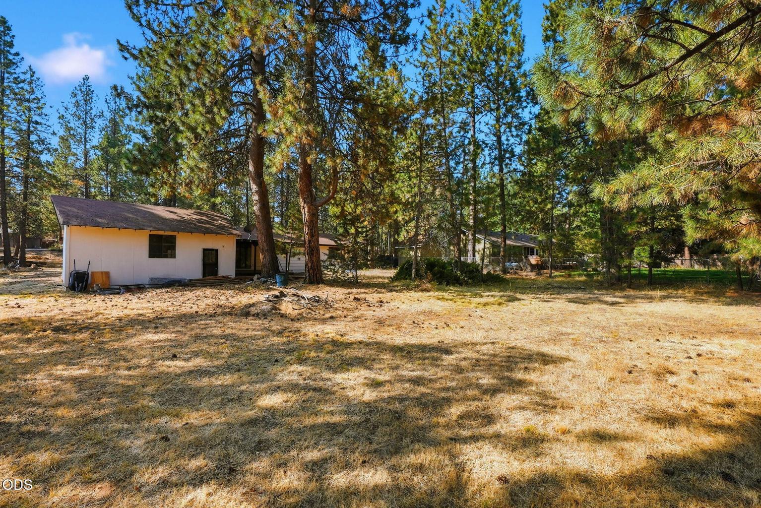 Photo of 19092 Shoshone Road 20 of 23