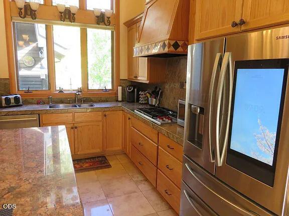 Photo of 61858 Bunker Hill Court 16 of 33