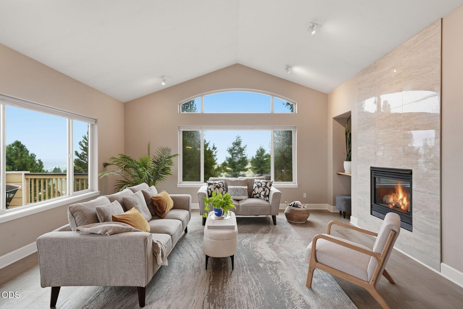 Spacious Awbrey Butte Home