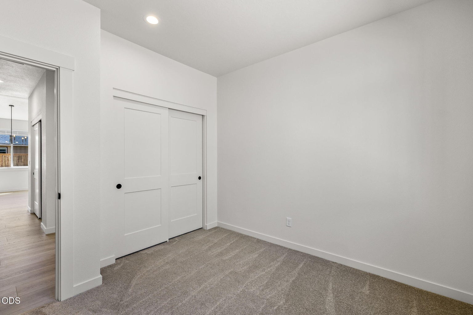 Photo of 16651 Neil Lane 27 of 43