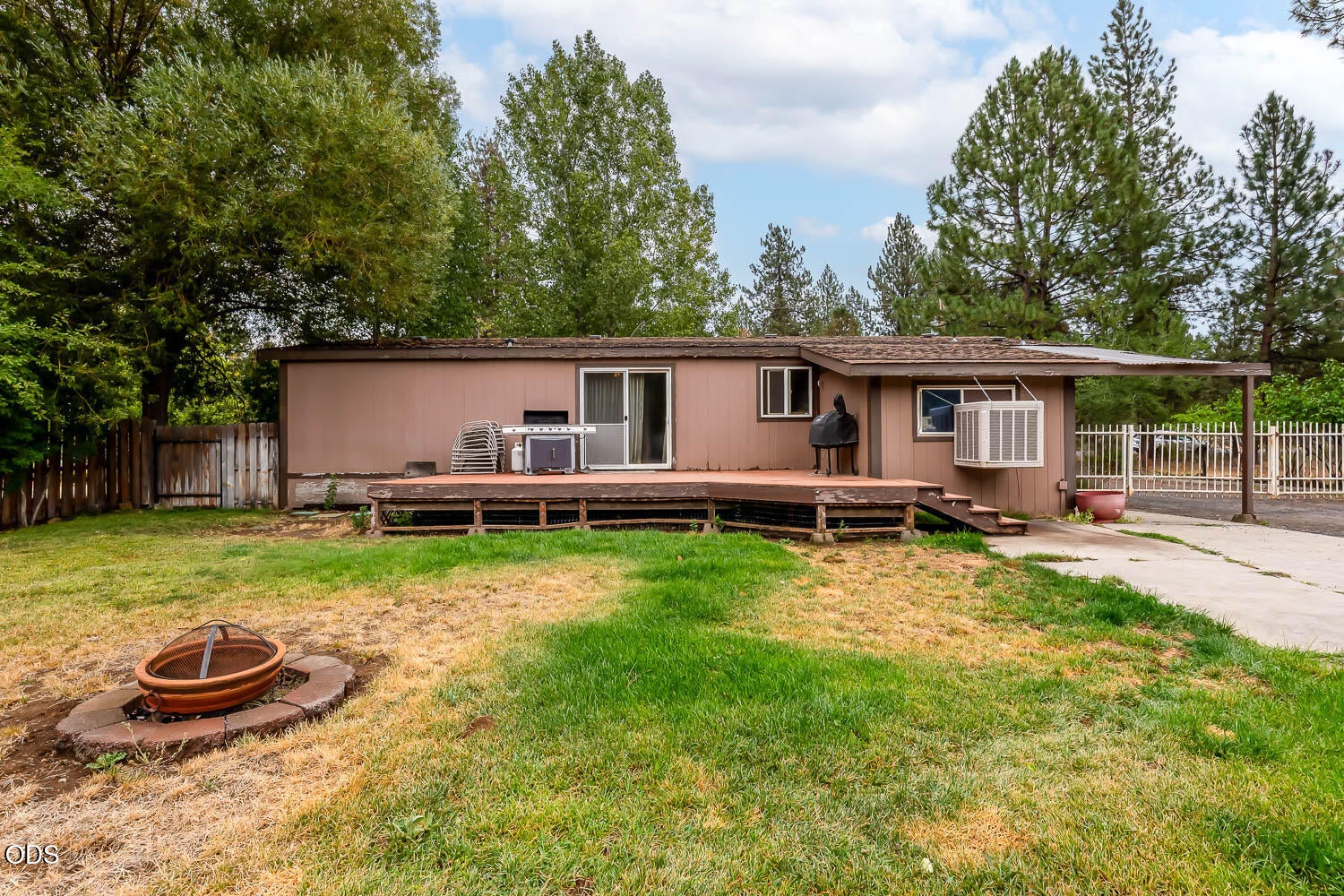 Photo of 59865 Cheyenne Road 25 of 44